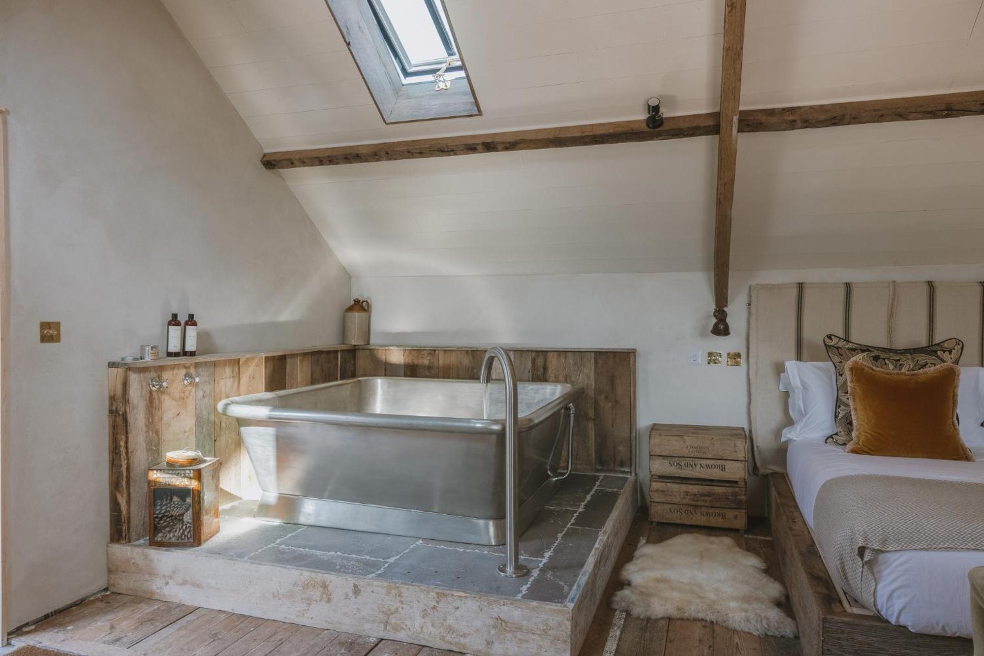 Outbuildings Dorset Hotel Bridport Exterior photo